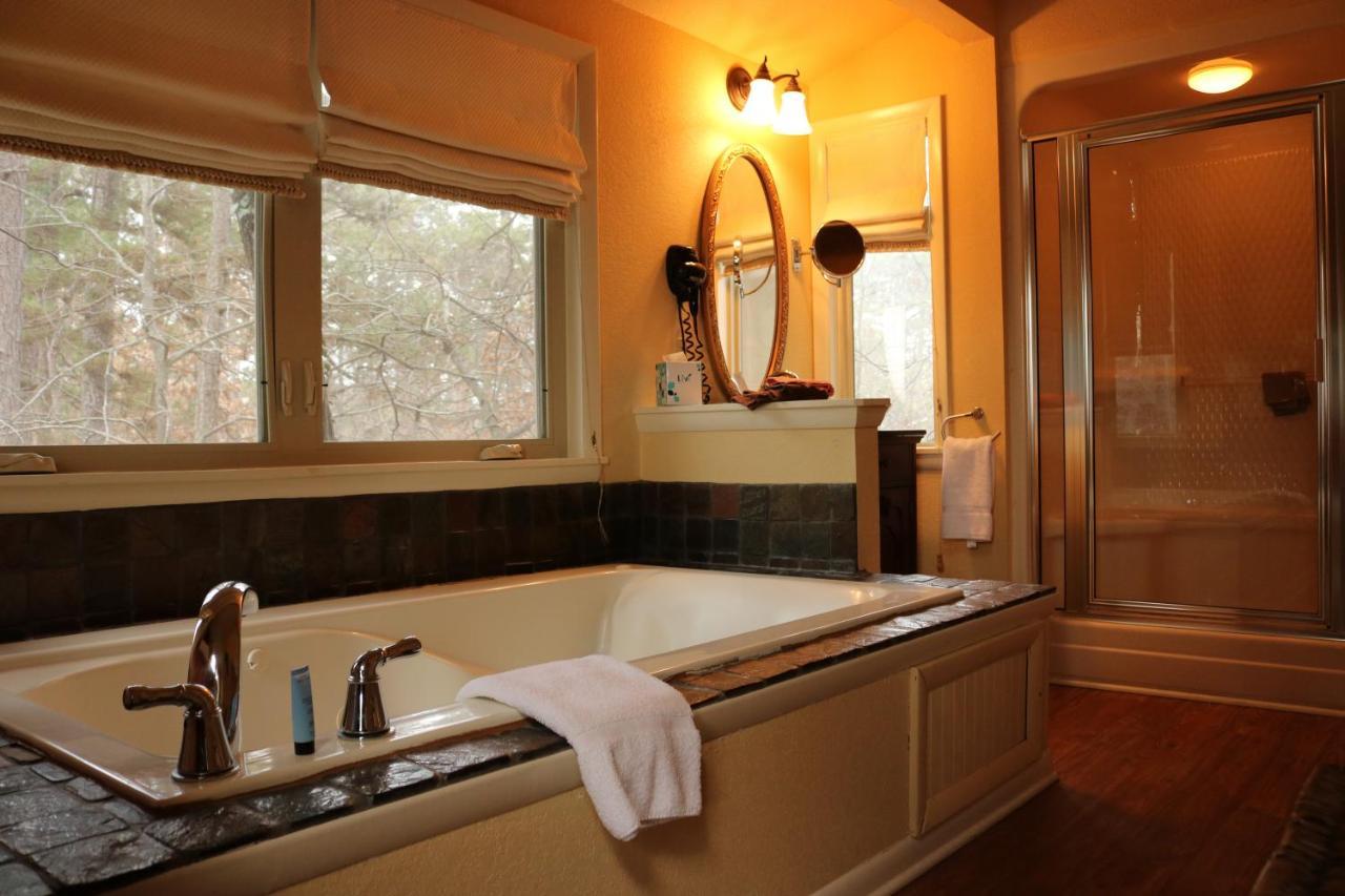 The Grand Treehouse Resort Eureka Springs Dış mekan fotoğraf